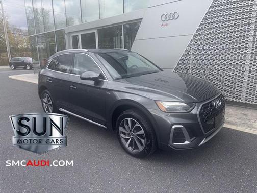 2023 Audi Q5 45 S line Premium Plus