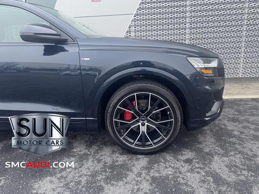 2023 Audi Q8 55 Premium Plus