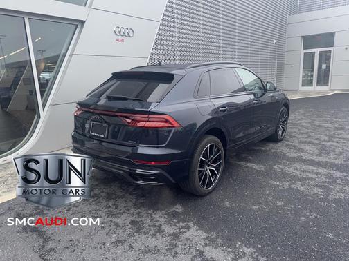 2023 Audi Q8 55 Premium Plus