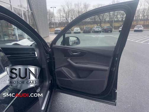 2026 Audi Q7 55 Premium Plus