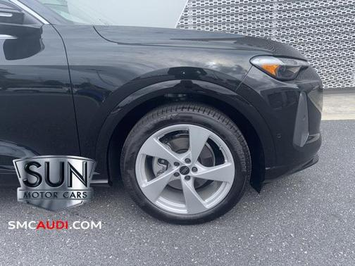 2025 Audi Q5 Prestige TFSI quattro S tronic