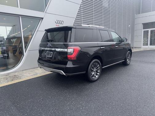 AGATE BLACK METALLIC 2021 Ford Expedition Limited