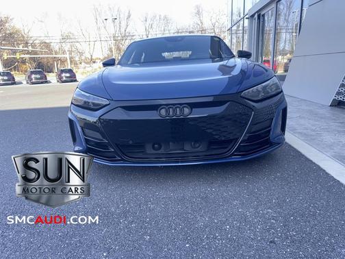 2022 Audi RS e-tron GT quattro