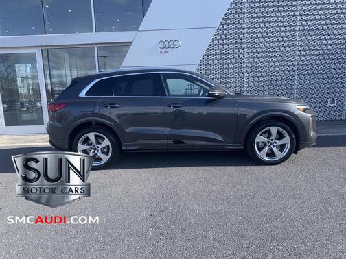 2025 Audi Q5 Prestige TFSI quattro S tronic