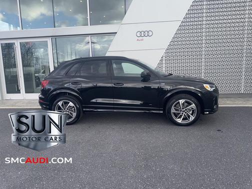 2025 Audi Q3 Premium 45 TFSI S line quattro Tiptronic