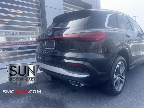 2025 Audi Q5 Premium TFSI quattro S tronic