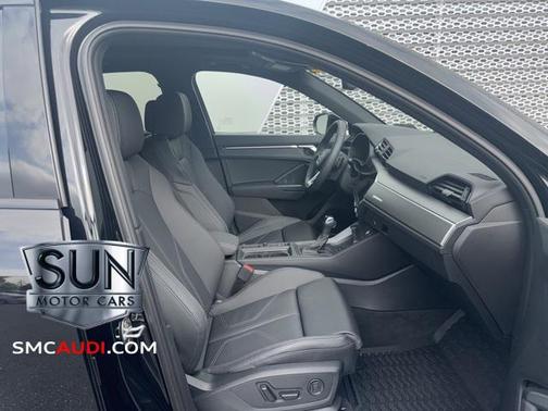 2025 Audi Q3 Premium 45 TFSI S line quattro Tiptronic
