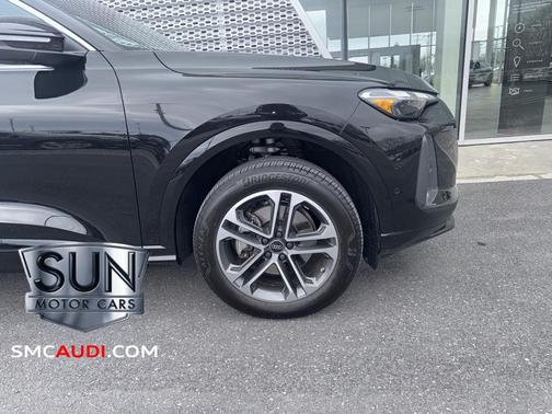 2025 Audi Q5 Premium TFSI quattro S tronic