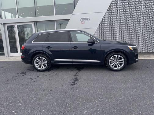 2026 Audi Q7 55 Prestige