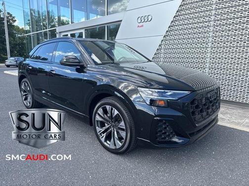 2025 Audi Q8 55 Premium Plus