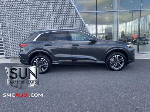 2025 Audi Q5 Premium Plus TFSI quattro S tronic