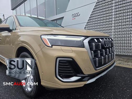 2025 Audi Q7 Premium Plus 55 TFSI quattro Tiptronic