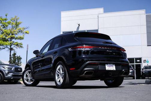 Black 2022 Porsche Macan Macan