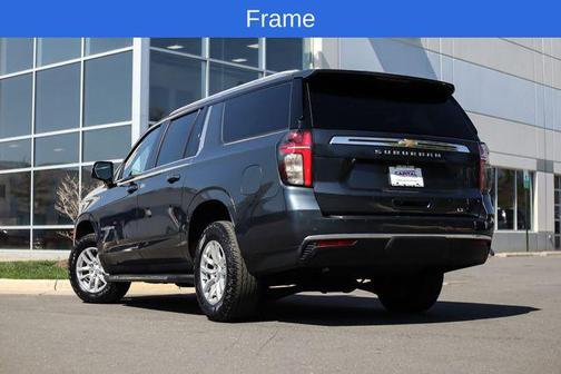 Shadow Gray Metallic 2021 Chevrolet Suburban LT