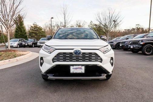 2019 Toyota RAV4 Hybrid SE