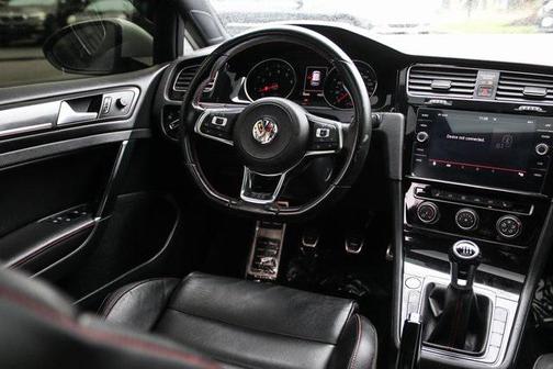 2018 Volkswagen Golf GTI 2.0T S 4-Door