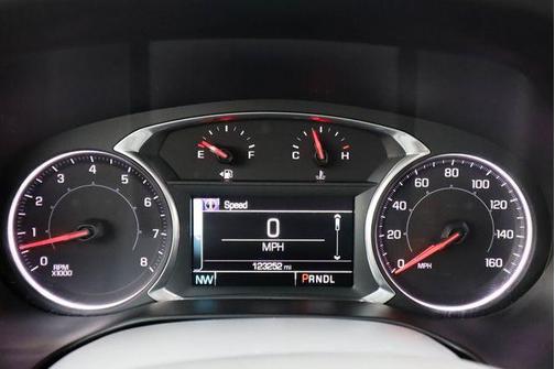 2018 GMC Acadia SLE-2