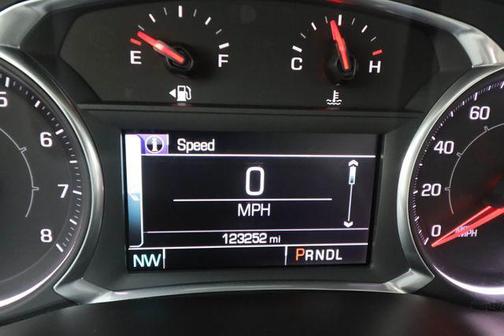 2018 GMC Acadia SLE-2