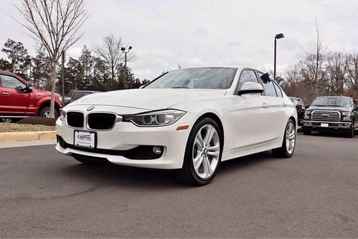 Photo 4 of 70 of 2015 BMW 335 i