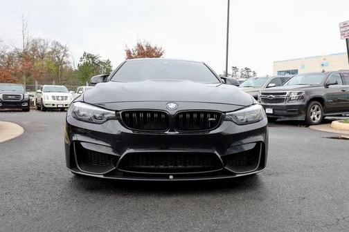 Photo 2 of 32 of 2018 BMW M4 Base