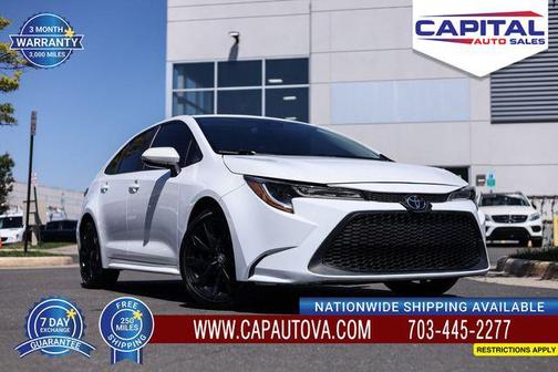 Super White 2020 Toyota Corolla LE