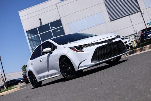 Super White 2020 Toyota Corolla LE