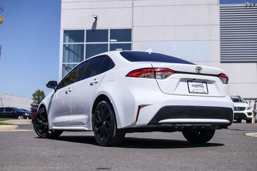 Super White 2020 Toyota Corolla LE