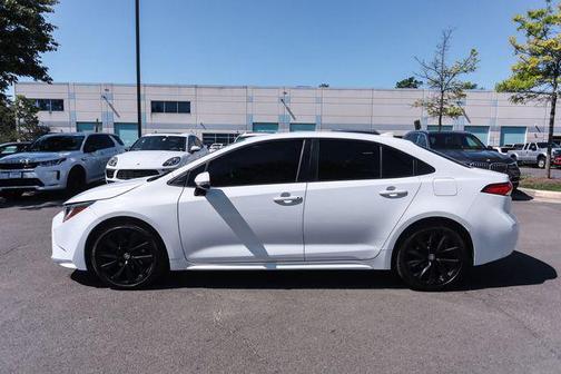 Super White 2020 Toyota Corolla LE