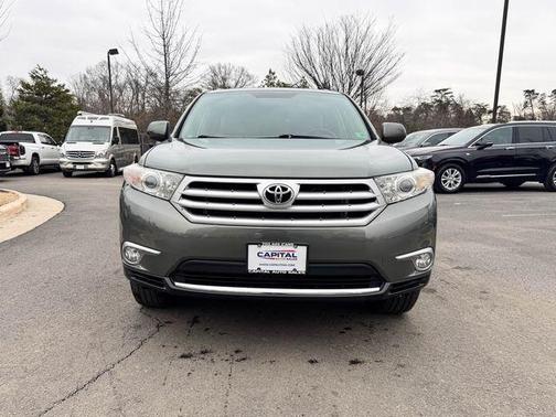 2012 Toyota Highlander SE