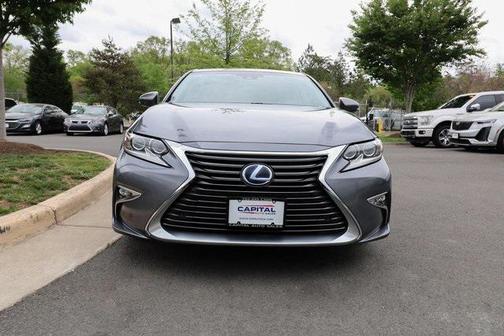 2016 Lexus ES 300h Base