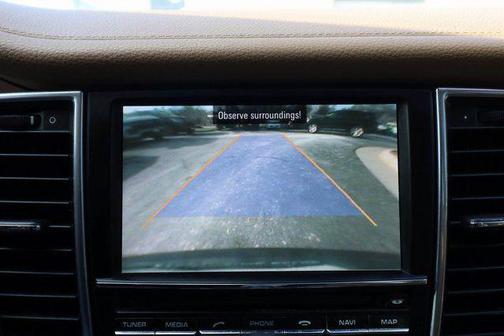 2012 Porsche Panamera 4