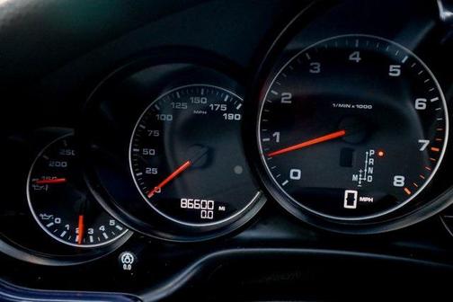 2015 Porsche Panamera 4