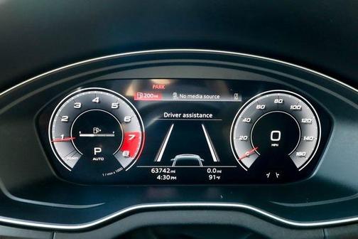 2021 Audi Q5 45 Premium Plus