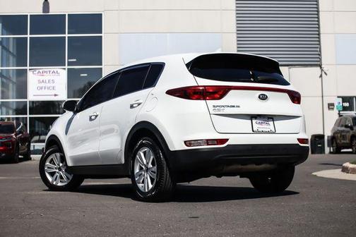 Clear White 2018 Kia Sportage LX
