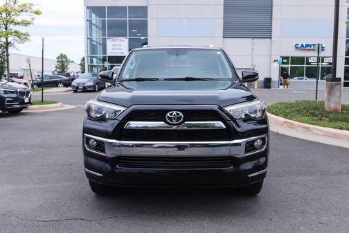 Midnight Black Metallic 2018 Toyota 4Runner Limited