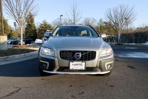 2016 Volvo XC70 T5 Platinum