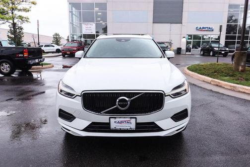 Ice White 2020 Volvo XC60 T5 Momentum