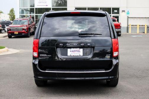 Black Onyx Crystal Pearlcoat 2019 Dodge Grand Caravan GT