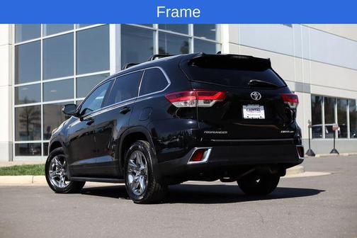Midnight Black Metallic 2018 Toyota Highlander Limited Platinum