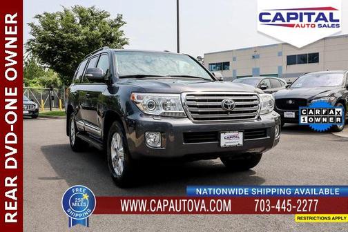 2015 Toyota Land Cruiser Base