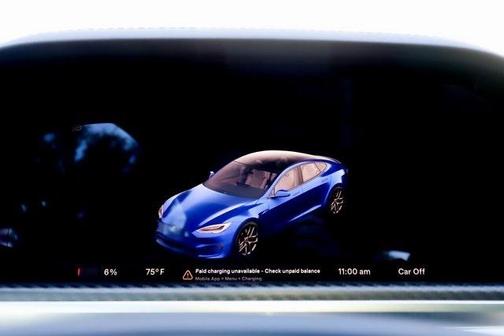 2022 Tesla Model S Plaid