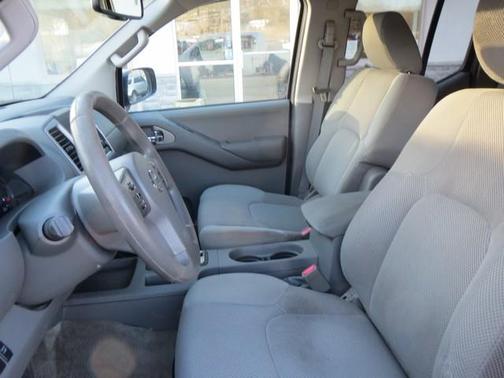 2012 Nissan Frontier SV