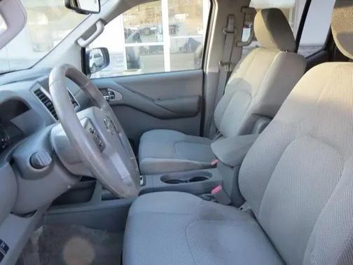 2012 Nissan Frontier SV