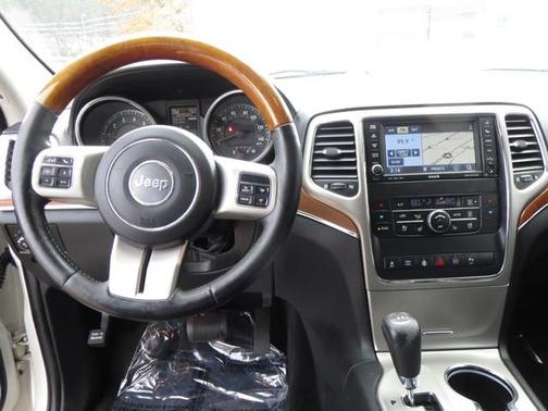 2011 Jeep Grand Cherokee Overland