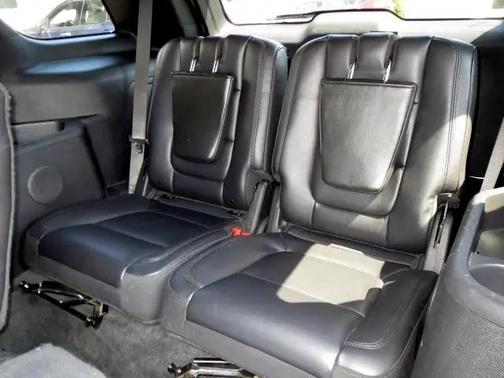 2011 Ford Explorer XLT