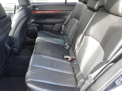 2011 Subaru Outback 2.5 i Limited