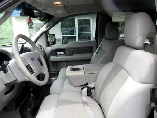 2004 Ford F-150 XLT