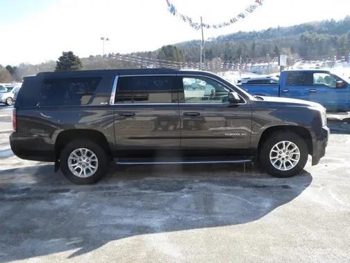 2016 GMC Yukon XL SLE