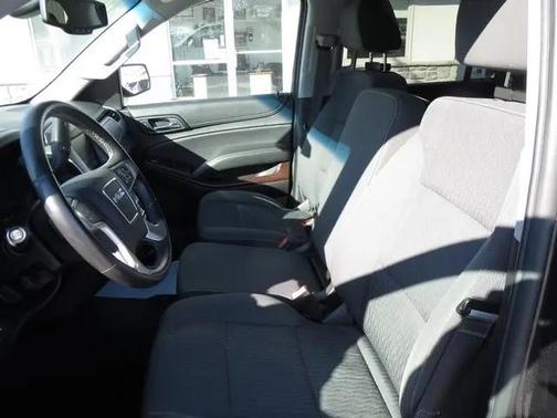 2016 GMC Yukon XL SLE