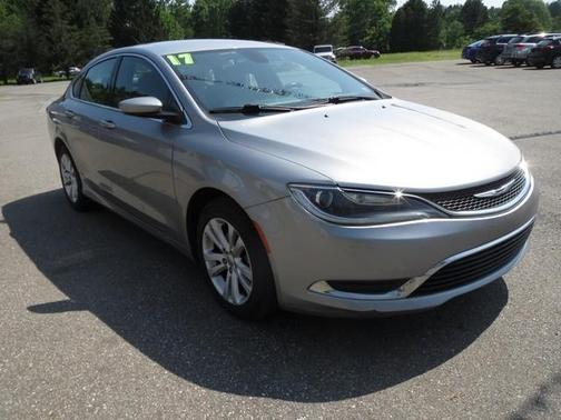 2017 Chrysler 200 Limited